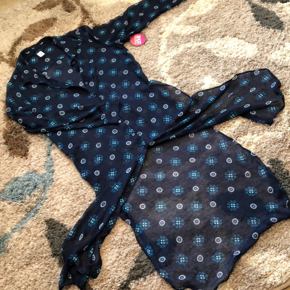 NWT💥3/$15. Sexy sheet Cover up